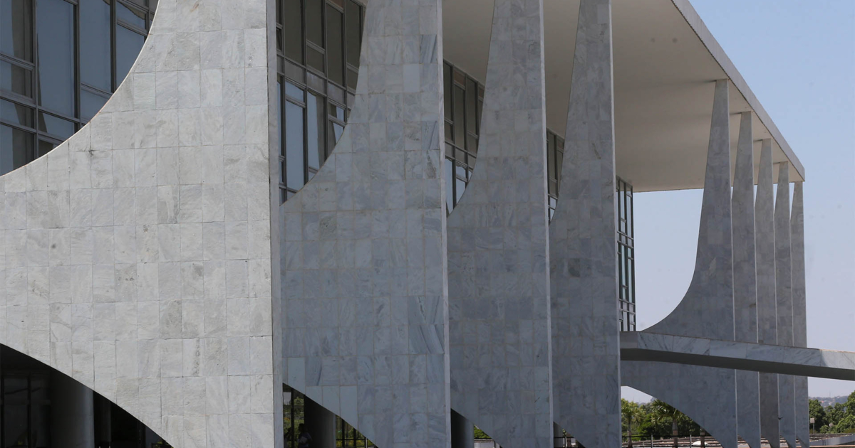 fachada-do-palacio-do-planalto-antcrz-abr-2709221137-1200x630.jpg
