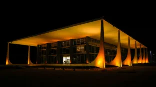 Fachada do Supremo Tribunal Federal, STF, Estátua