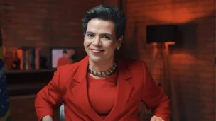 Humorista Gustavo Mendes imita Dilma