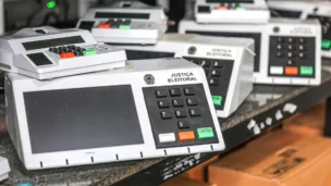 Tribunal Regional Eleitoral do Distrito Federal (TRE-DF), Justiça Eleitoral, Urnas