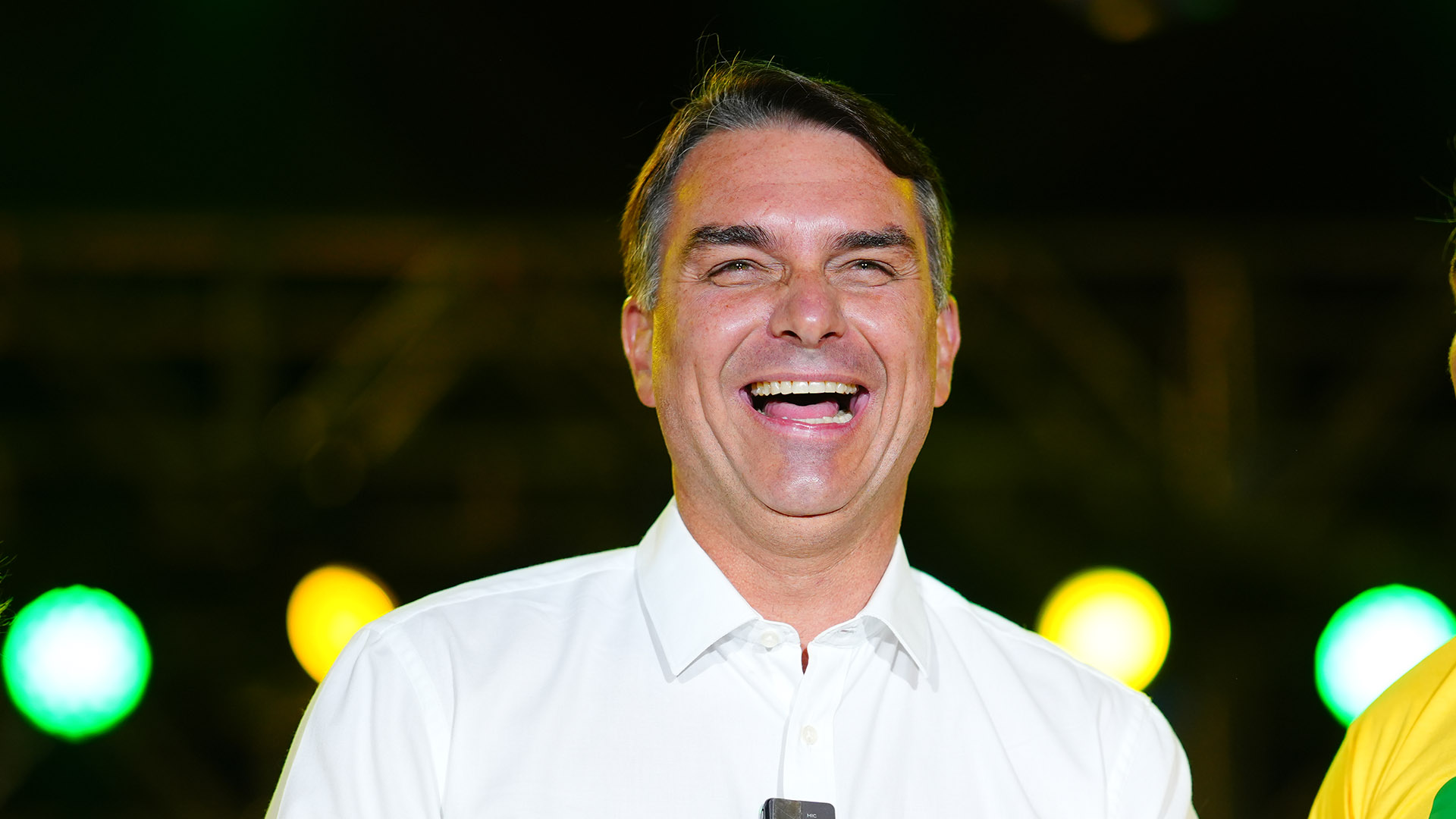 Bolsonarismo captura, de novo, o 7 de Setembro, e ‘fora, Moraes’ vira ‘vem, Flávio’