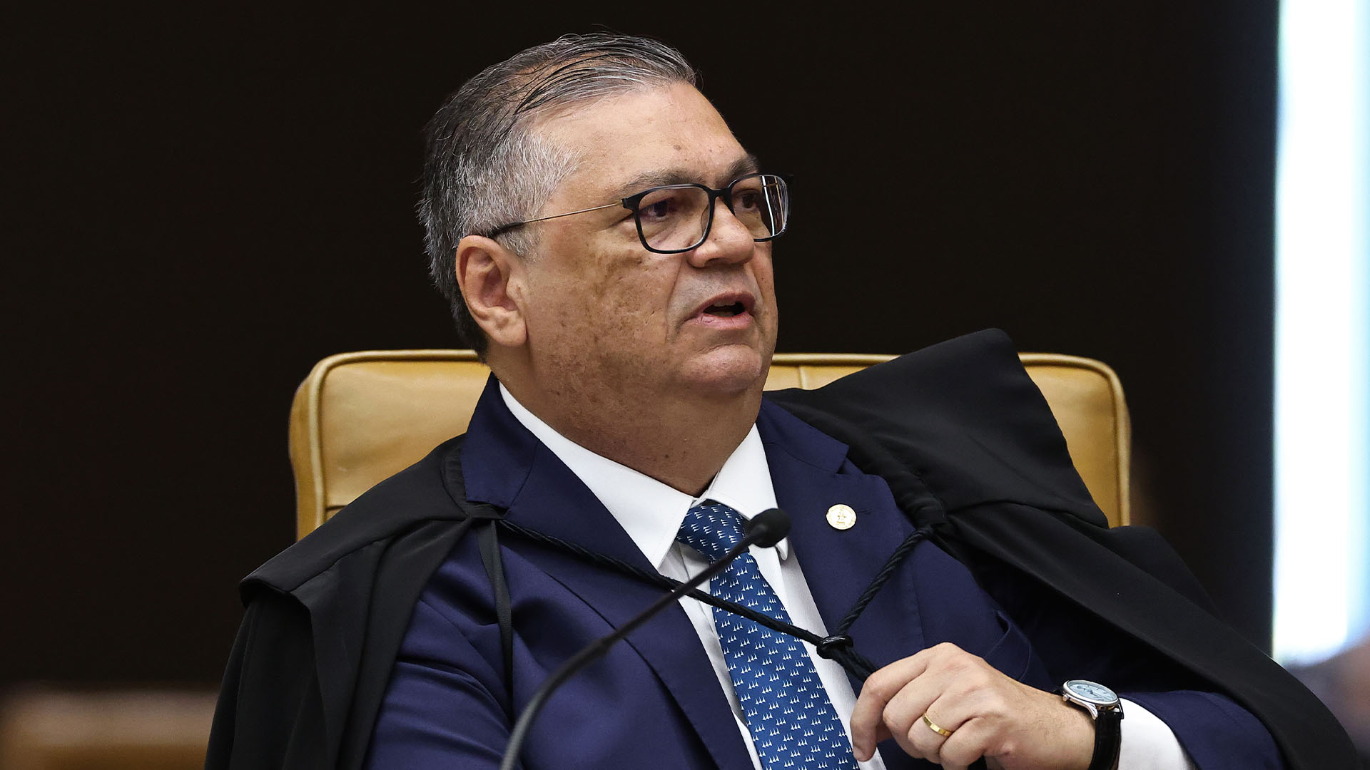 Flávio Dino quer apagar as câmeras do Supremo. Um deputado do PT já tentou