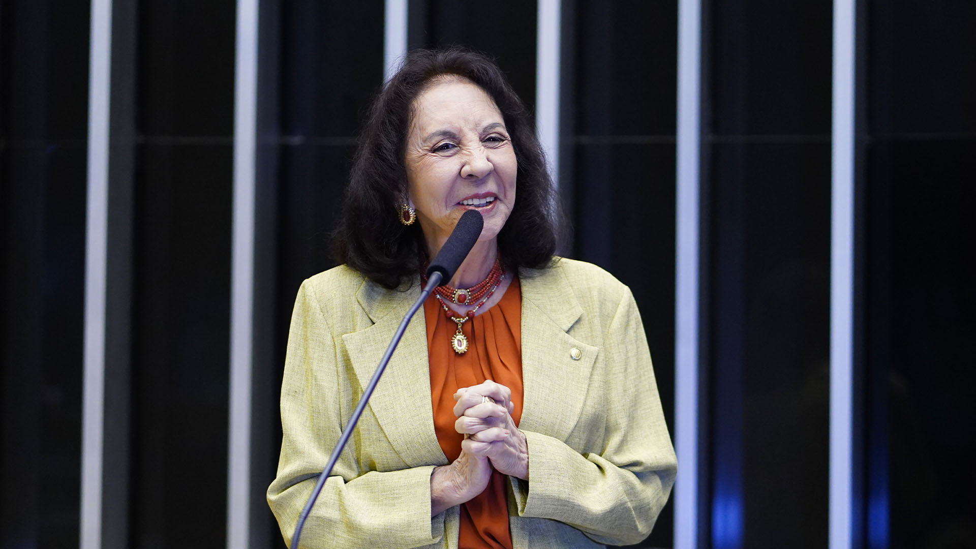 A ‘tristeza de quem tem a Constituição no colo’ diante da crise no STF