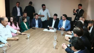 Flávio Bolsonaro (PL) e senadora Tereza Cristina