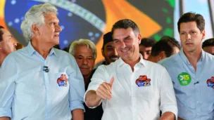 Ronaldo Caiado, Flávio Bolsonaro