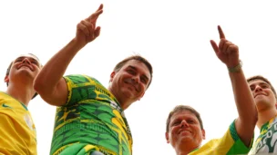 Senador Flávio Bolsonaro e Tarcísio Gomes de Freitas