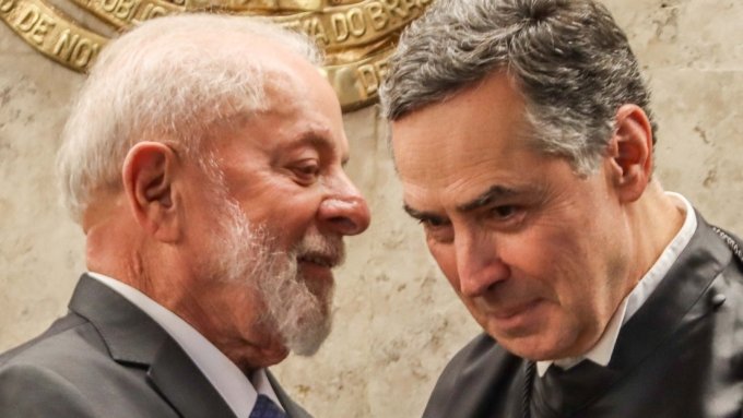 O presidente Lula e o presidente do STF, Luiz Roberto Barroso.