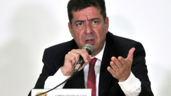 Delegado Leandro Almada da Costa fala em coletiva de imprensa sobre a Operação Élpis, deflagrada pela Polícia Federal e o Ministério Público do Rio de Janeiro. que apura os homicídios da vereadora Marielle Franco e do motorista Anderson Gomes