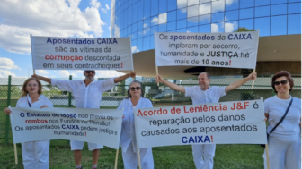 Aposentados da Caixa