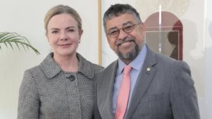 Gleisi Hoffmann e Washington Quaquá
