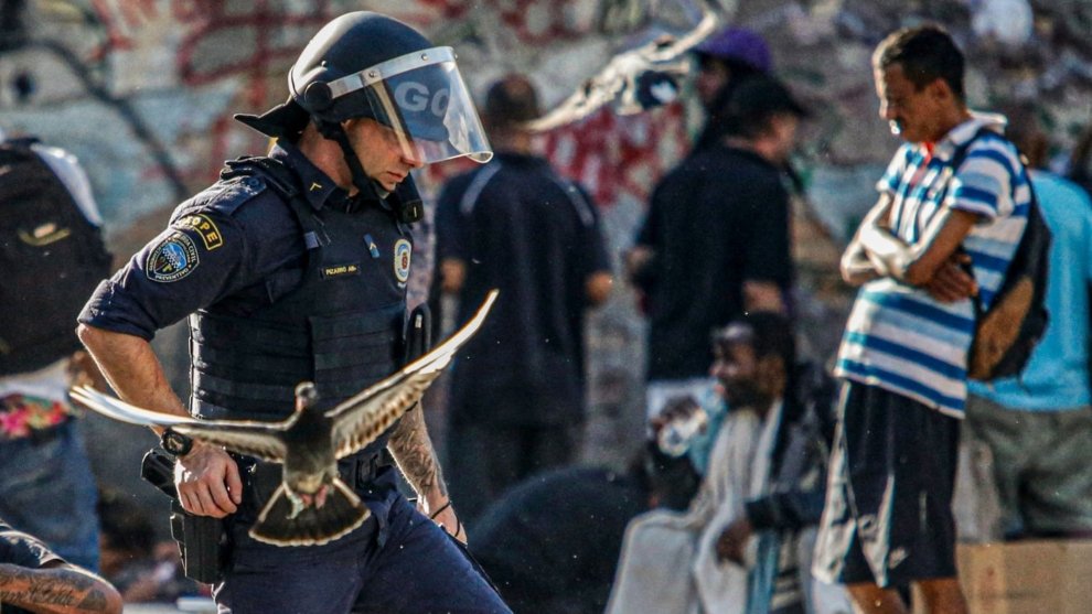 Abordagem policial na Cracolândia
